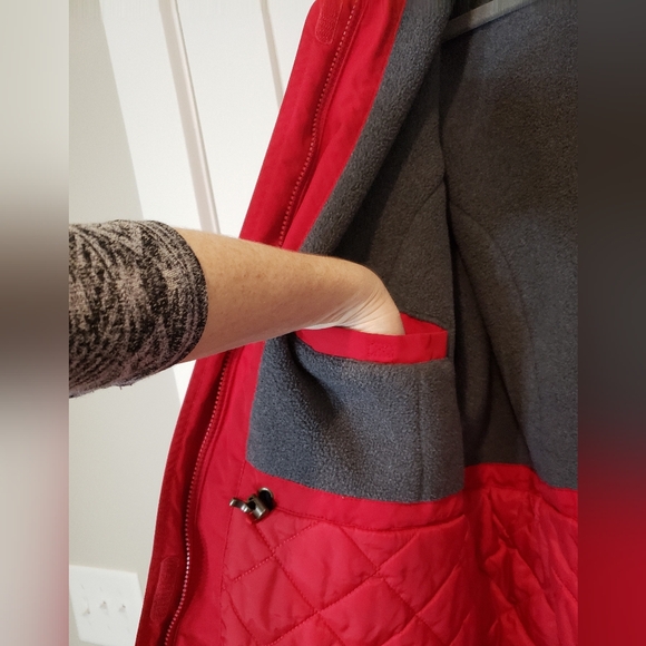 LANDS' END Insulated Winter Coat Hooded Red Size L/P 14-16 Nylon Polyester - Picture 8 of 15